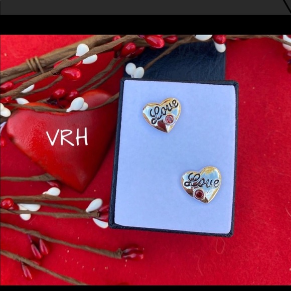 Montana Silversmith Love Heart Earrings - Picture 1 of 4